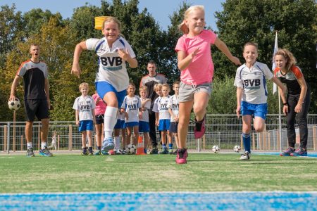 Korfbal op school: vrienden- en vriendinnentraining